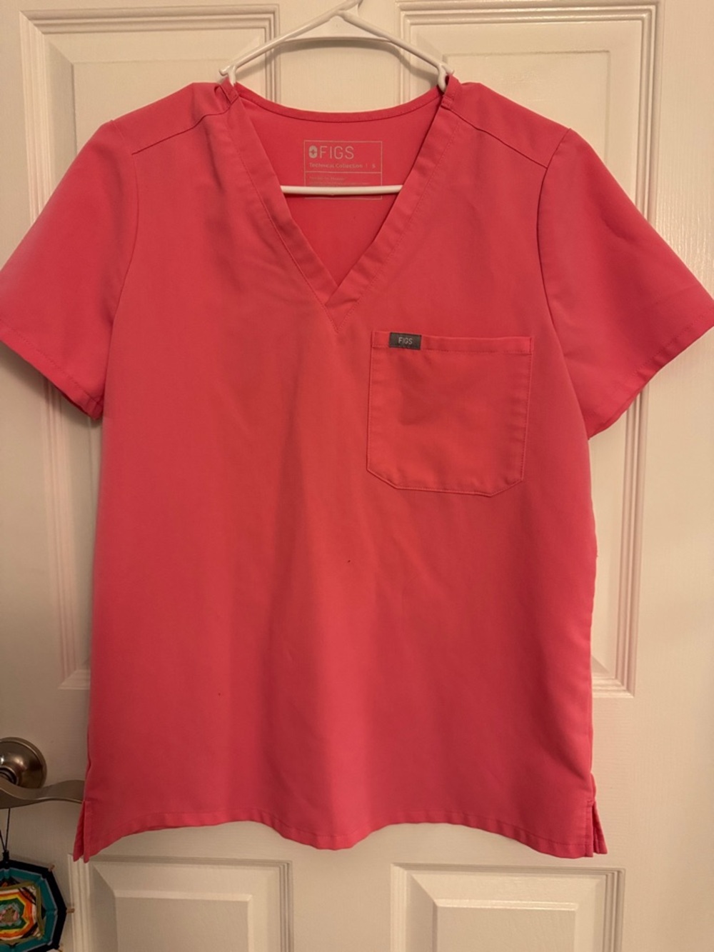 Figs Neon Pink Catarina top